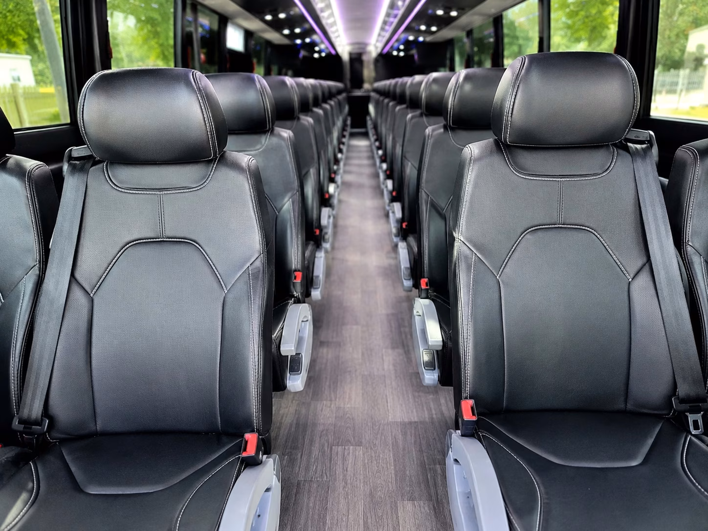 multi day government charter bus rentals in nashua