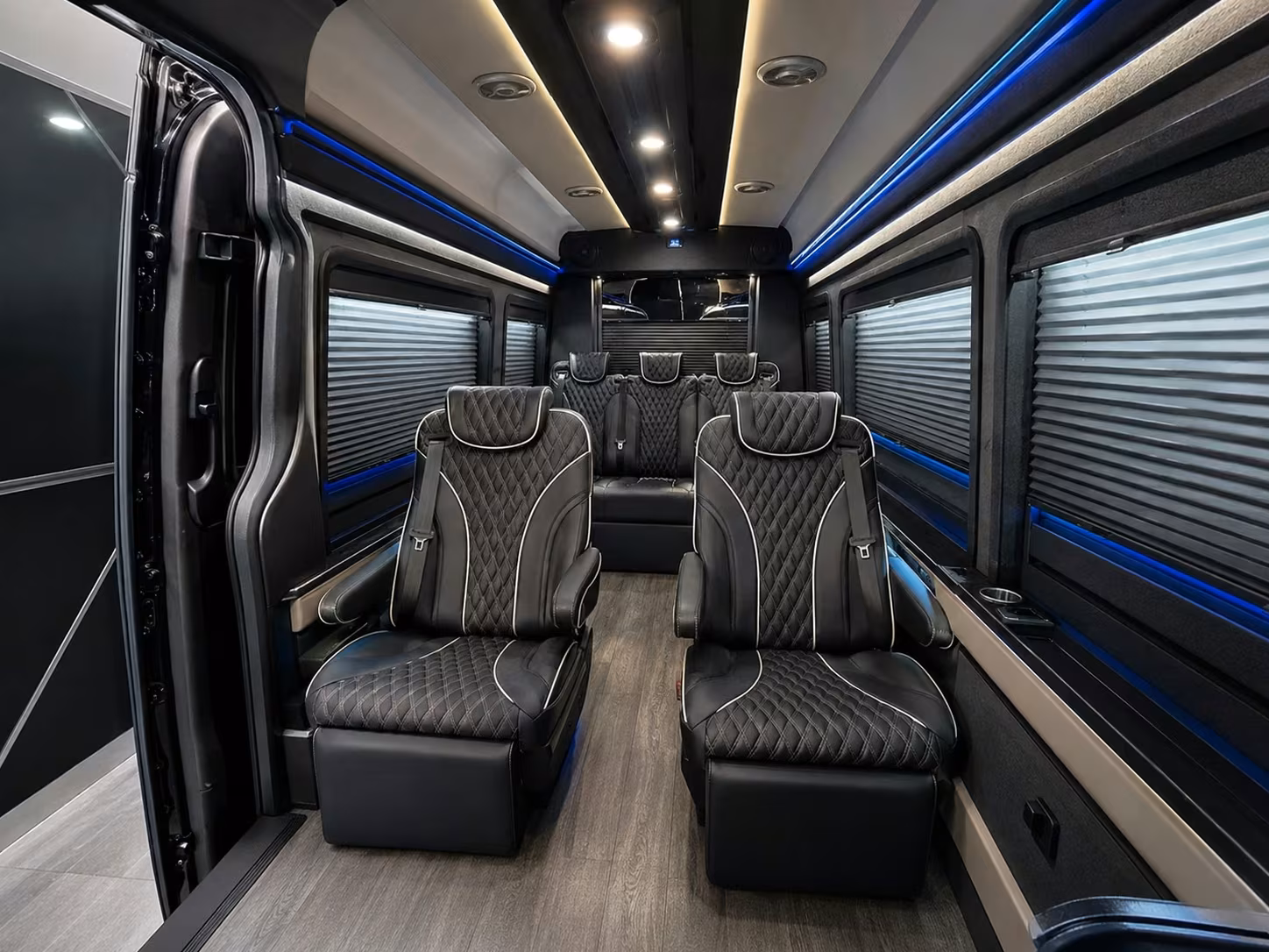 nashua shuttle buses that skip downtown parking and turnpike traffic